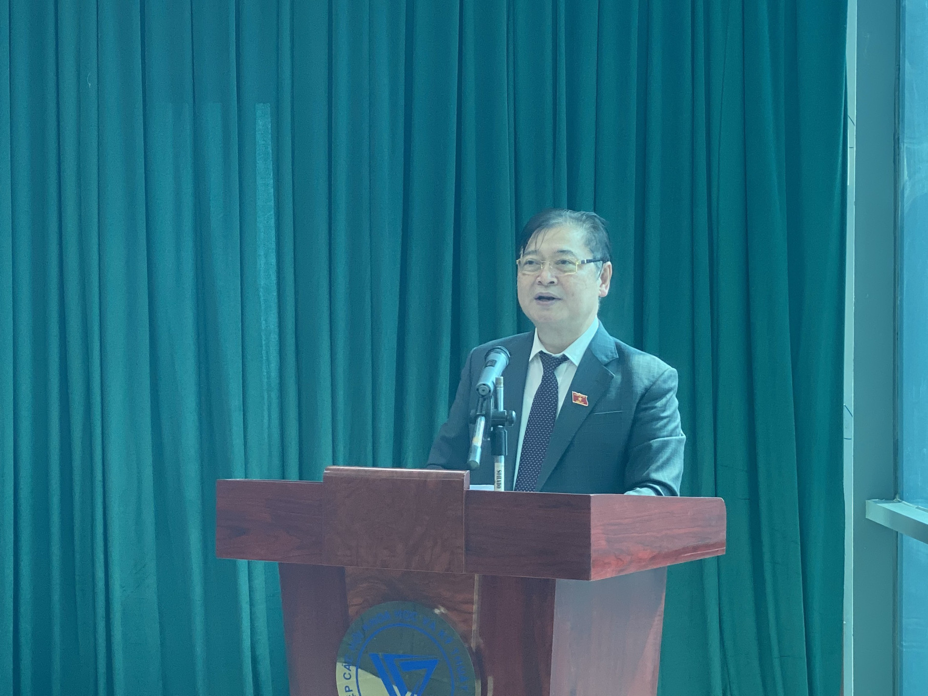 Hội nghị Đoàn Chủ tịch Liên hiệp Hội Việt Nam lần thứ 4 – khóa VIII