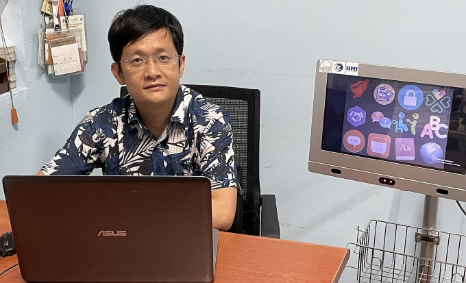 PGS Việt phát triển thiết bị giao tiếp cho người mất khả năng nói