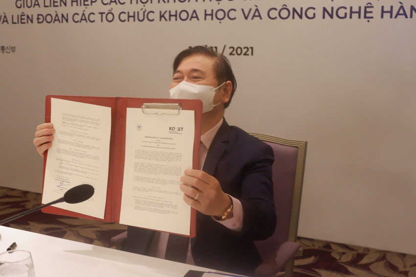 Lễ ký kết Biên bản ghi nhớ hợp tác giữa VUSTA và KOFST